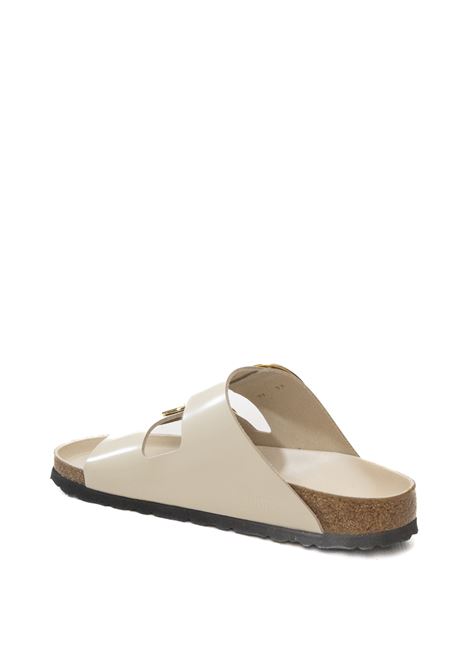 Sandalo arizona big buckle ecru BIRKENSTOCK | ARIZONA BIG BUCKLE1026128-ECRU